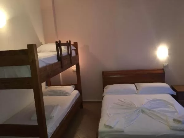 Jerolda - 17 - STD QDPL MV 1.jpg